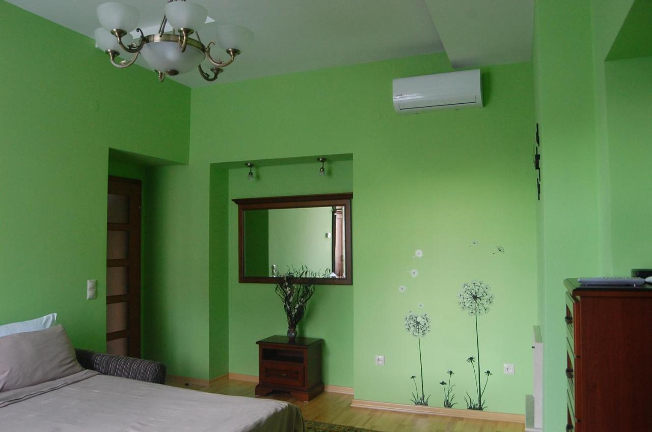Appartement Na Katedralniy à Lviv Extérieur photo